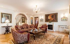 Villa Nepos Hotel